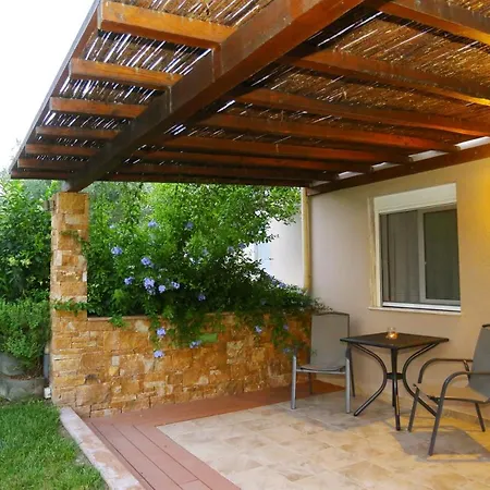 Apartment Dionisos *