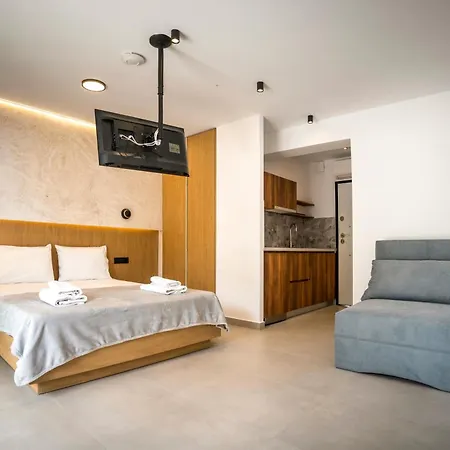 Dionisos Apartment *