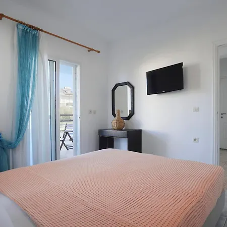 Dionisos Апартаменты *